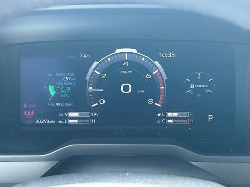 Used 2024 Toyota Tundra Limited image 39