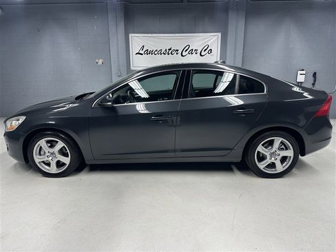 Used 2012 Volvo S60 T5 FWD image 5