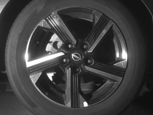 Used 2025 Nissan Sentra SV image 15