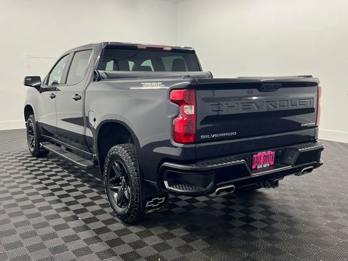 Used 2023 Chevrolet Silverado 1500 Custom Trail Boss AWD/4WD image 3