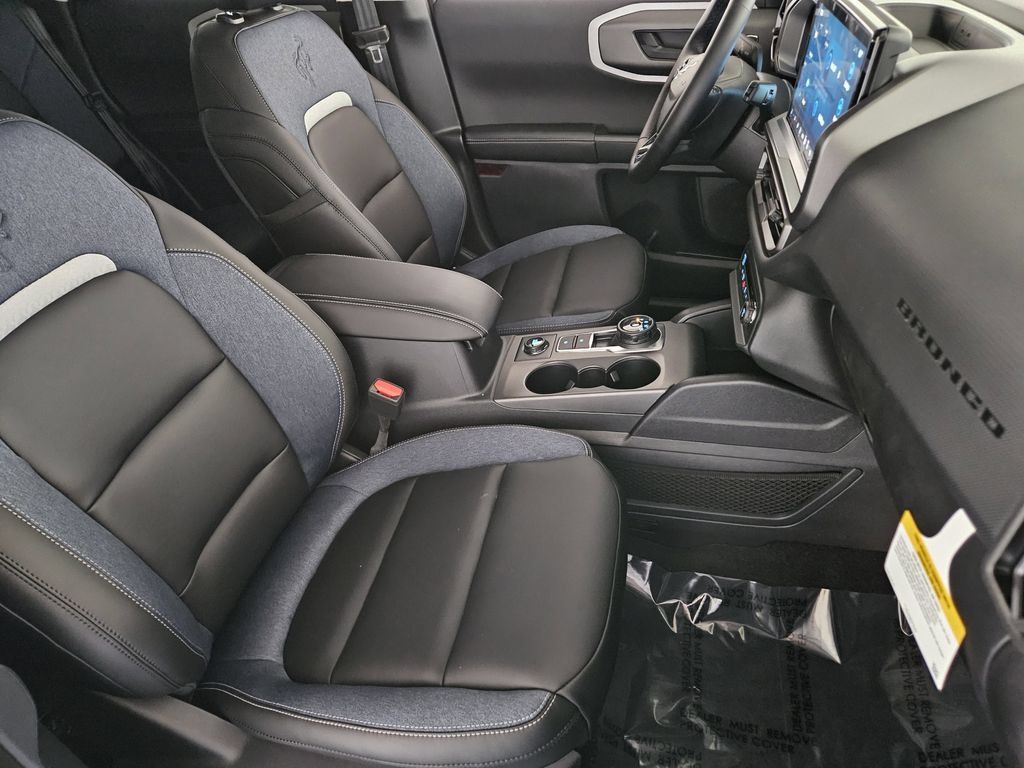 New 2025 Ford Bronco Sport Outer Banks w/ Outer Banks Tech Package+ AWD/4WD image 21
