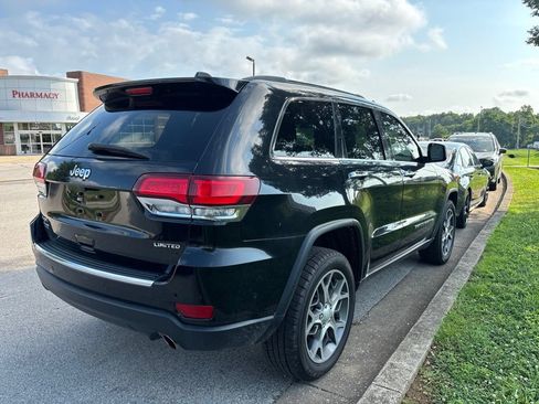 Used 2022 Jeep Grand Cherokee Limited AWD/4WD image 3