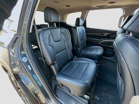 Certified 2023 Kia Telluride S w/ S Sunroof Package FWD image 31