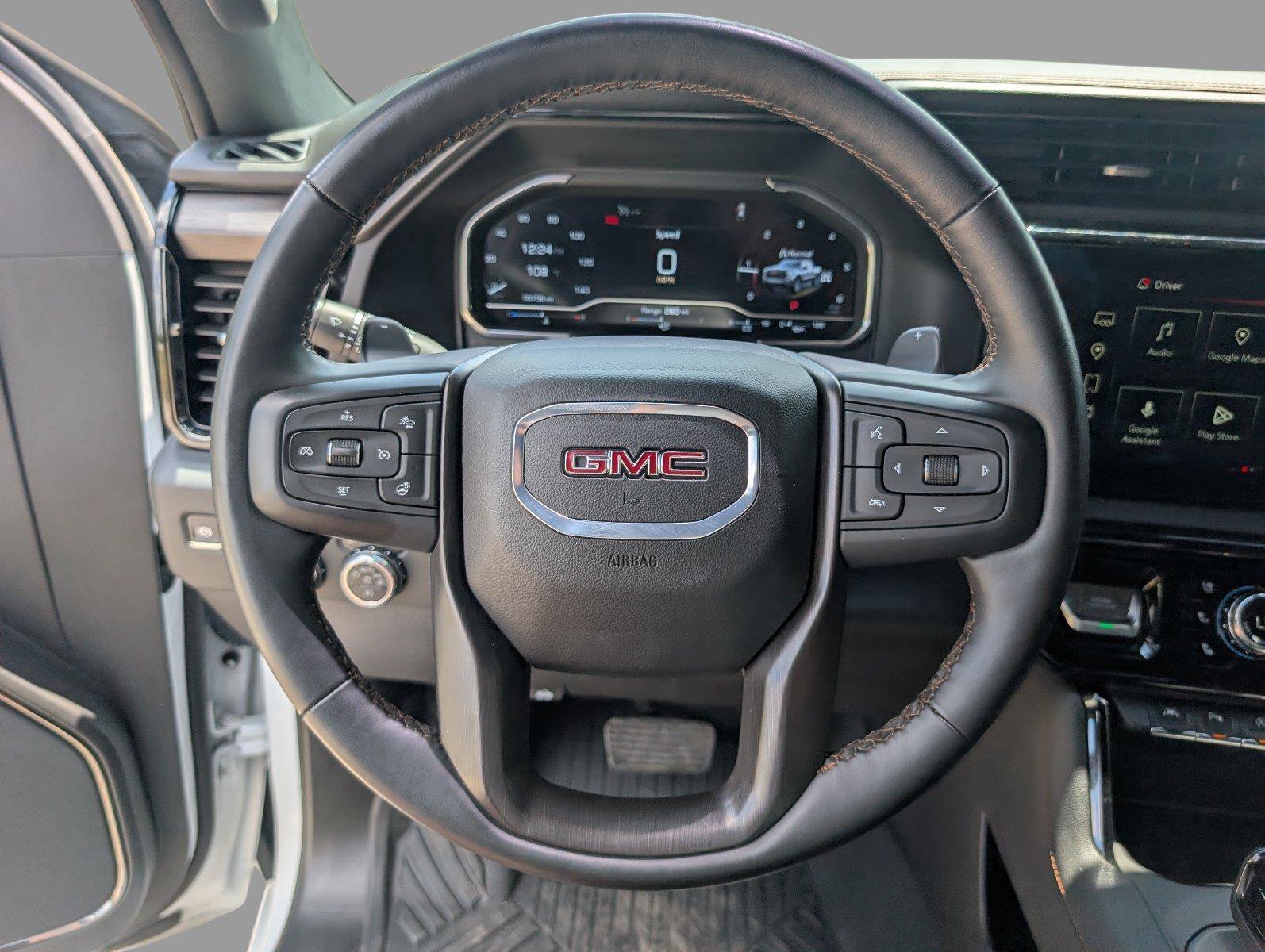 Used 2024 GMC Sierra 1500 AT4 w/ AT4 Premium Package AWD/4WD image 30
