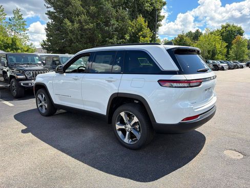 New 2026 Jeep Grand Cherokee Limited AWD/4WD image 3