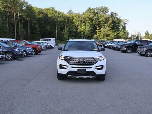 Used 2021 Ford Explorer Limited w/ Equipment Group 301A AWD/4WD image 9