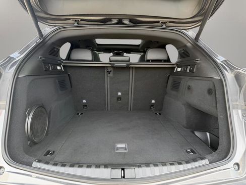 Used 2023 Alfa Romeo Stelvio Veloce image 9