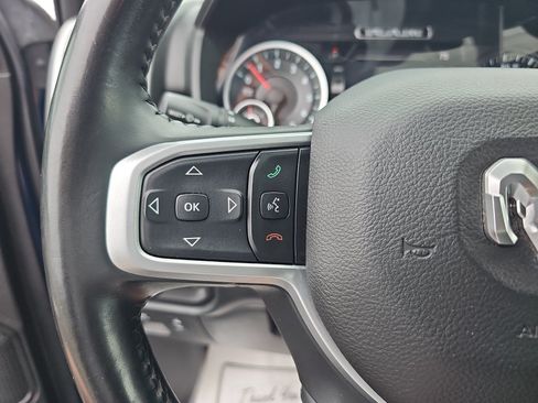 Used 2021 RAM 1500 Big Horn AWD/4WD image 14
