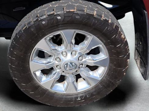 Used 2024 RAM 3500 Limited AWD/4WD image 10