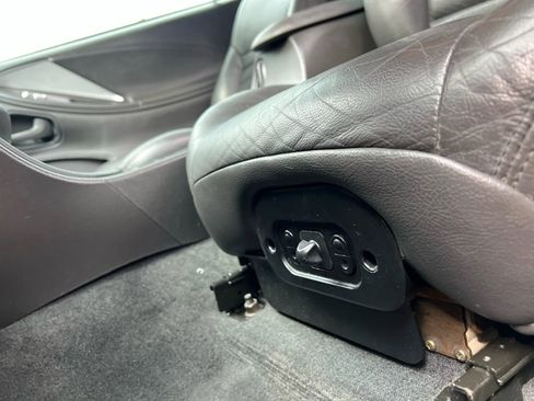 Used 2004 Ford Mustang GT image 28