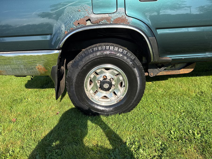 Used 1994 Toyota 4Runner SR5 AWD/4WD image 37