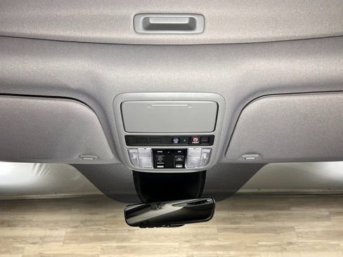 Used 2024 Honda Odyssey Touring image 22