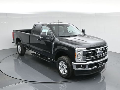 New 2026 Ford F350 XLT w/ FX4 Off-Road Package image 37