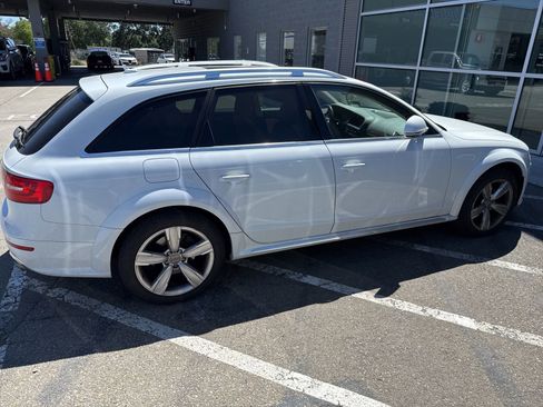 Used 2015 Audi A4 Premium Plus w/ Technology Package AWD/4WD image 6