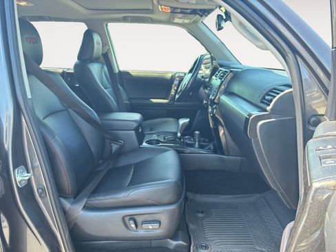 Used 2023 Toyota 4Runner TRD Off-Road Premium image 10