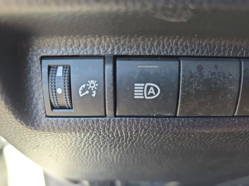 Used 2025 Toyota RAV4 XLE w/ Convenience Package image 26