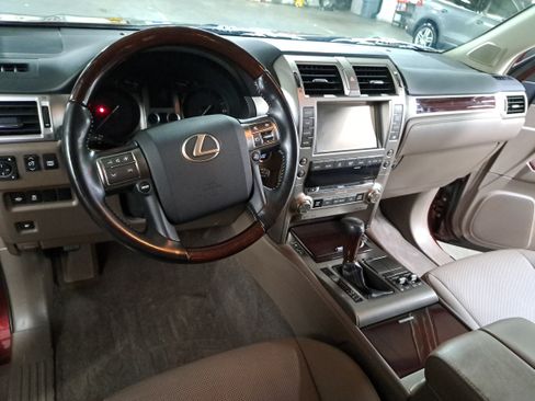 Used 2019 Lexus GX 460 Premium AWD/4WD image 18