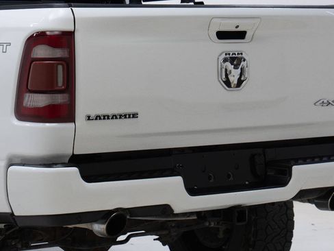 Used 2020 RAM 1500 Laramie w/ Sport Appearance Package AWD/4WD image 12