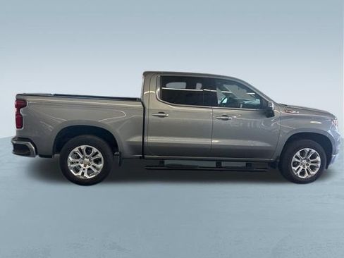 Used 2023 Chevrolet Silverado 1500 LTZ AWD/4WD image 10