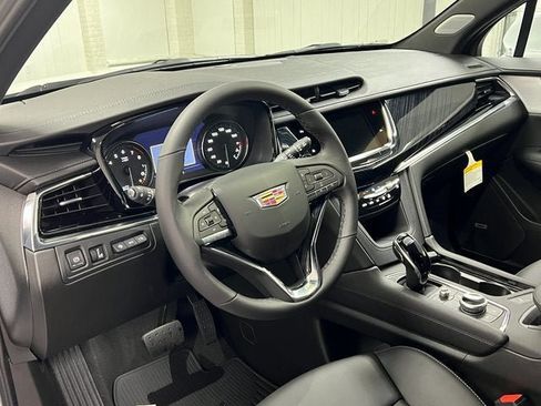 New 2025 Cadillac XT6 Premium Luxury w/ Technology Package image 13
