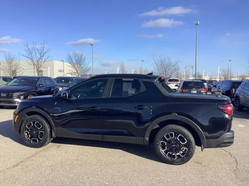 Certified 2022 Hyundai Santa Cruz SEL w/ Activity Package image 9