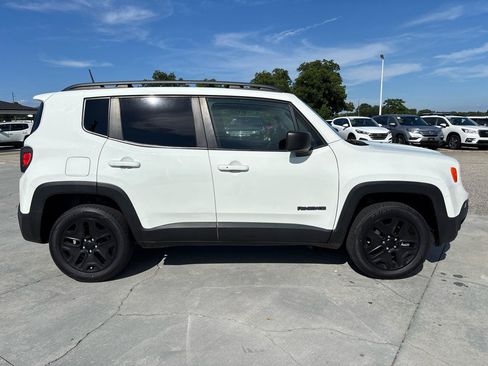 Used 2019 Jeep Renegade Sport AWD/4WD image 3