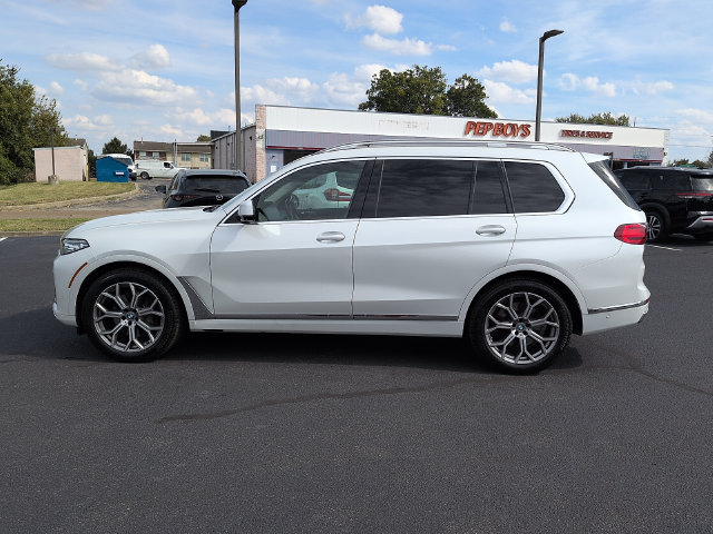 Used 2022 BMW X7 xDrive40i w/ Premium Package AWD/4WD image 4