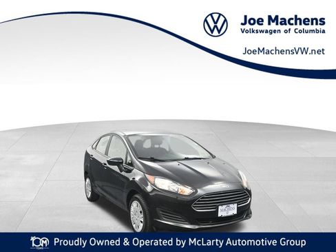Used 2019 Ford Fiesta S FWD image 1