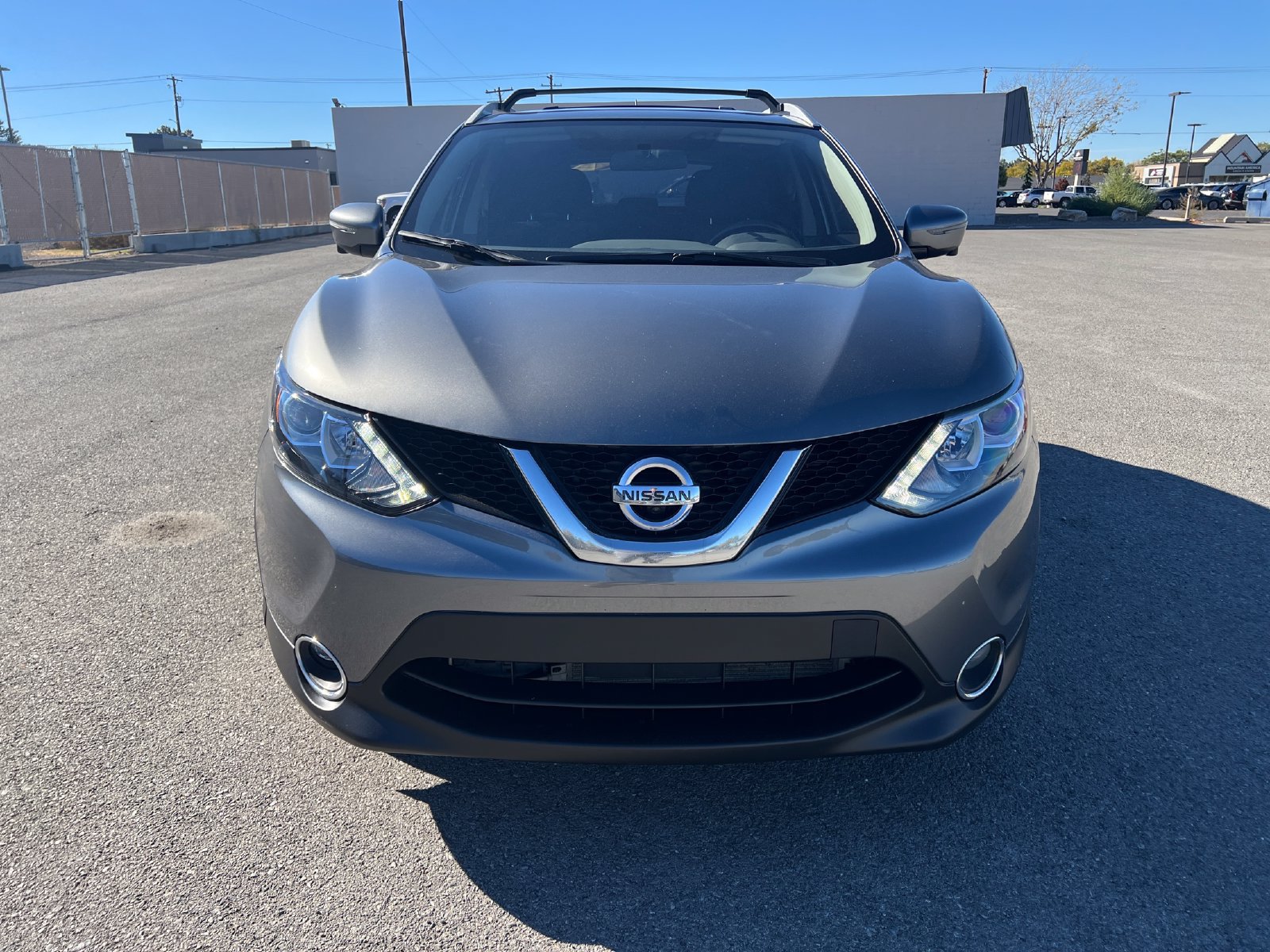 Used 2017 Nissan Rogue Sport SV w/ SV Premium Package AWD/4WD image 8