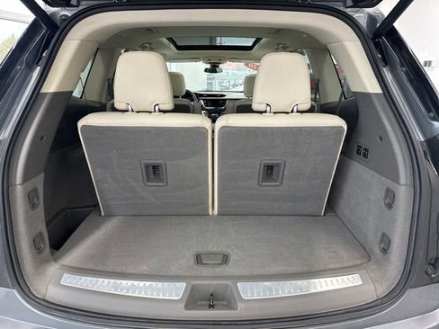 Used 2020 Cadillac XT6 Premium Luxury image 13