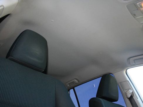 Used 2014 Toyota RAV4 LE image 28