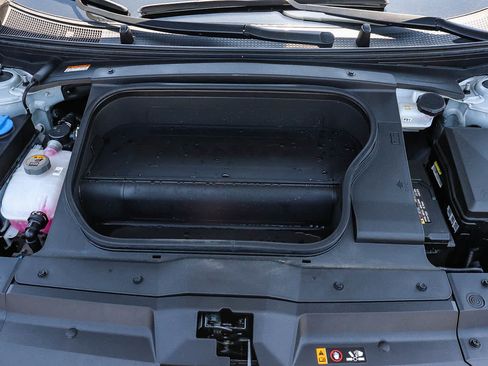 Used 2024 Hyundai Ioniq 6 SEL RWD image 36