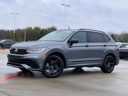 Used 2023 Volkswagen Tiguan SE R-Line