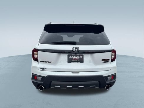 Used 2024 Honda Passport TrailSport image 7