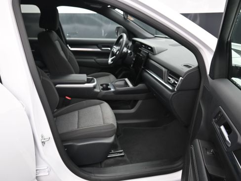 Used 2026 GMC Terrain Elevation FWD image 11