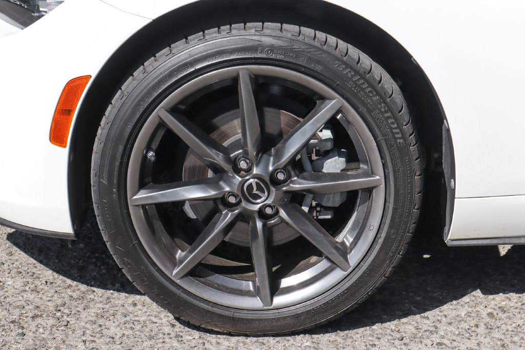 Used 2019 MAZDA MX-5 Miata RF Grand Touring RWD image 40