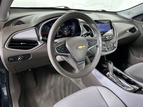 Used 2020 Chevrolet Malibu LS FWD image 10