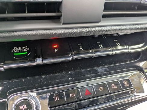 New 2025 Lincoln Corsair Grand Touring image 6