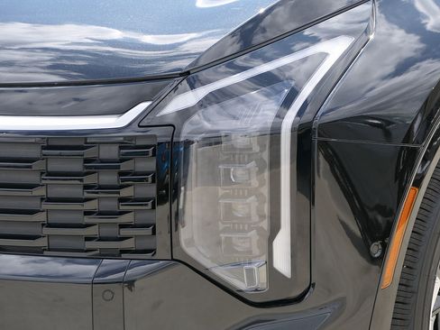 New 2026 Kia Sportage SX Prestige AWD/4WD image 8