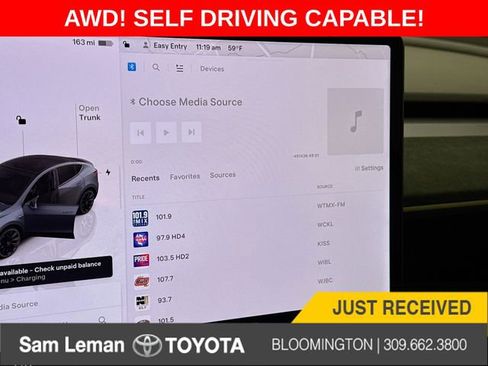 Used 2022 Tesla Model Y Long Range image 14