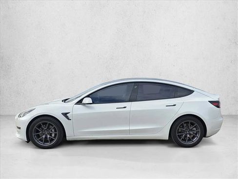 Used 2021 Tesla Model 3 Long Range image 8