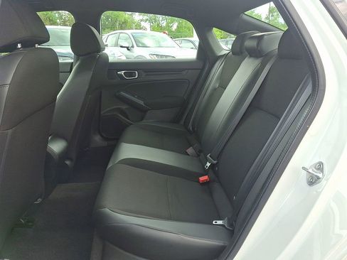 Used 2023 Honda Civic Sport image 10