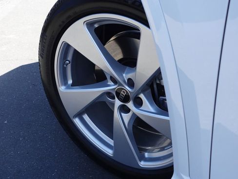 New 2025 Audi Q5 2.0T Premium Plus image 11