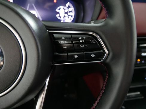 Used 2025 MAZDA CX-70 Plug-In Hybrid w/ Premium Plus image 28