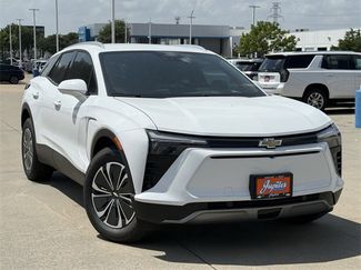 New 2025 Chevrolet Blazer EV LT video 2