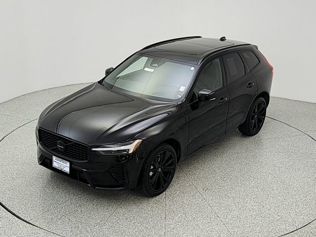 Used 2024 Volvo XC60 T8 Ultimate w/ Climate Package AWD/4WD image 13