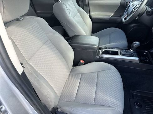 Used 2023 Toyota Tacoma SR5 w/ Technology Package AWD/4WD image 26