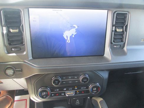 New 2026 Ford Bronco Badlands AWD/4WD image 5
