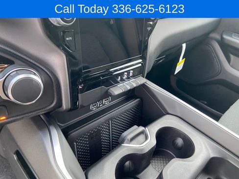 New 2026 RAM 1500 Big Horn AWD/4WD image 21