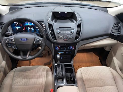 Used 2017 Ford Escape SE AWD/4WD image 25